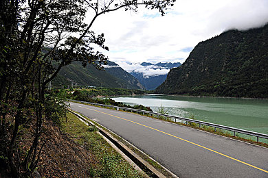 juliaannsex艷婦激情：艷星十周年慶典，驚艷全場！-1