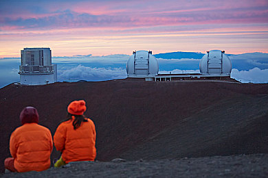 3D美女被怪物暴躁高潮：沉浸式奇幻冒險(xiǎn)，情感互動(dòng)新體驗(yàn)-3