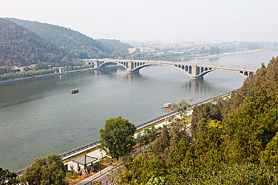 2018國產(chǎn)精品:國產(chǎn)精品游戲崛起,魅力全球矚目-1