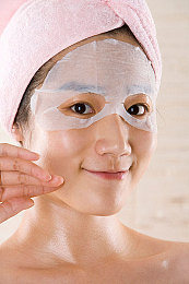 4438成人網(wǎng)：揭秘：獨(dú)家平臺，暢享成人娛樂新境界