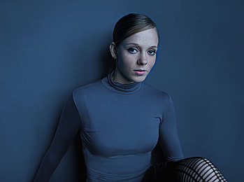 Mr.好色:色彩盛宴:設(shè)計大師新品引爆時尚圈-1